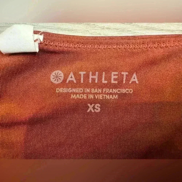 Athleta Women’s Aqualuxe Rust Red Twist Swimsuit Size Bra 36B/C Panties XS - Picture 7 of 9